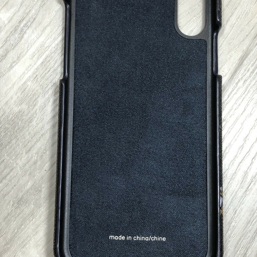 Coach iPhone XR Case With Three credit card slots - Picture 3 of 7